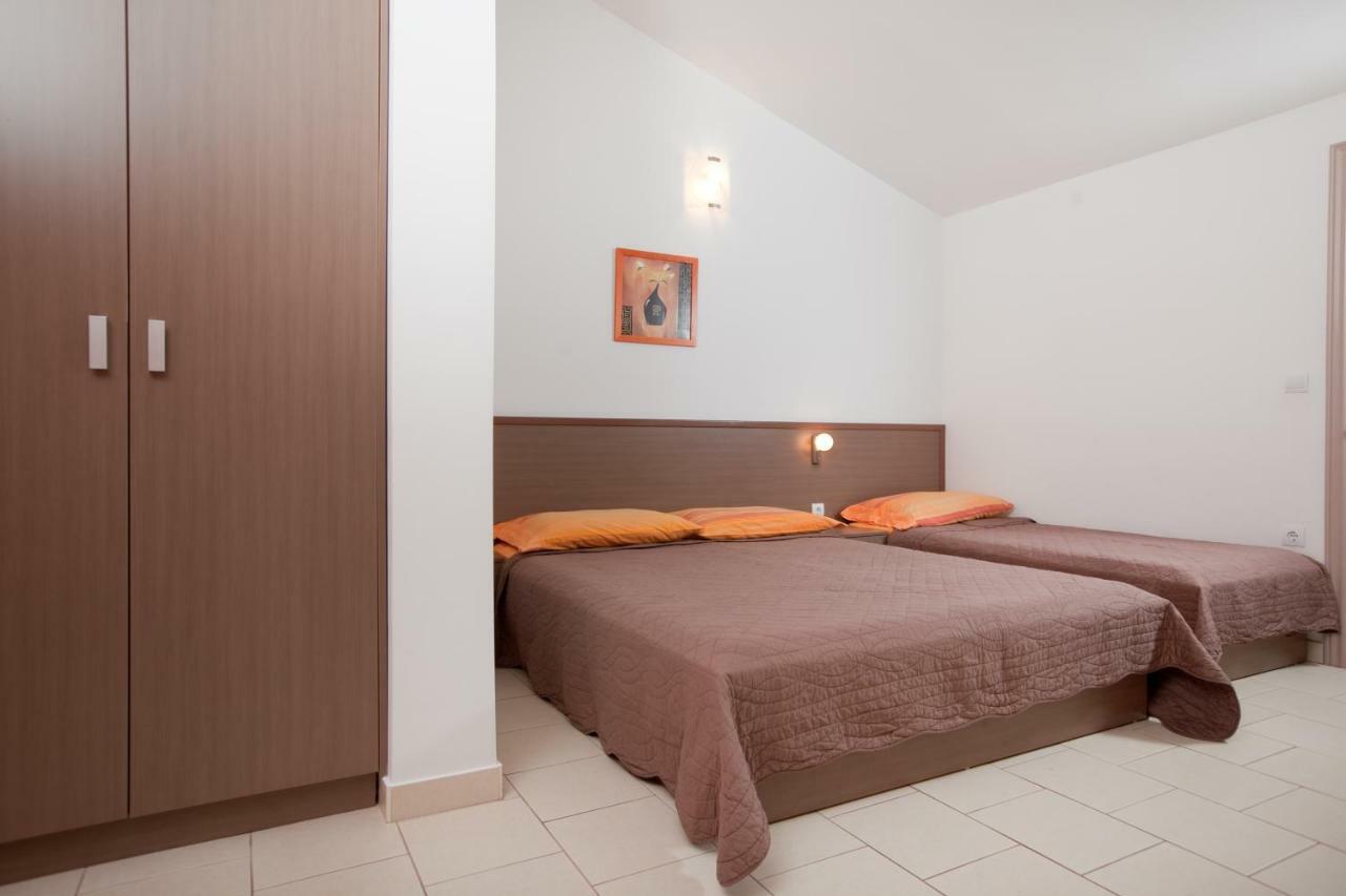 Apartments Smiljka II Tučepi المظهر الخارجي الصورة